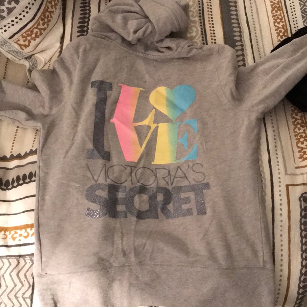 Gray VS full zip hoodie